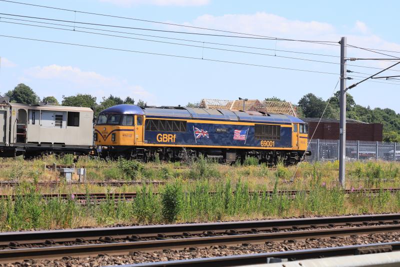 69001 on 3Q99: 69001 stabled on 3Q99 at Carlisle Upperby C.E. sidings on 15/06/2023. 3Q99 had arrived 3 hours early If anyone wants to photo here wait for the sun after 1pm Photo of 69001 on 3Q99