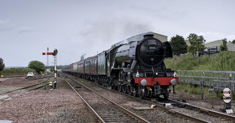 FLYING SCOTSMAN LAURENCEKIRK 3.7.23.jpg: IN RATHER DREICH WEATHER F.S. HAMMERS THRO' LAURENCEKIRK.
THE 47 ON THE REAR WAS DEAD IN TOW Photo of FLYING SCOTSMAN LAURENCEKIRK 3.7.23.jpg