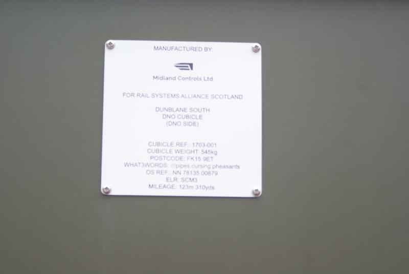 New DNO Cabinet plaque at Dunblane: New DNO Cabinet plaque at Dunblane. I think the What3Words location identifier is brilliant - pipes.cursing.pheasants 14.08.23 Photo of New DNO Cabinet plaque at Dunblane
