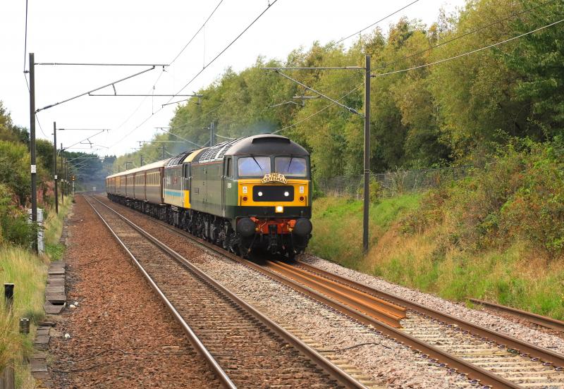 1Z51: D1924 (47810) + 47712 on 1Z51 08.16 Inverness to Kidsgrove approaching Musselburgh on 28/08/2023 Photo of 1Z51