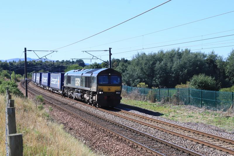 4E04: 66779 on 4E04 11.06 Mossend P.D. Stirling to Doncaster Iport approaching Inveresk on 04/09/2023 Photo of 4E04