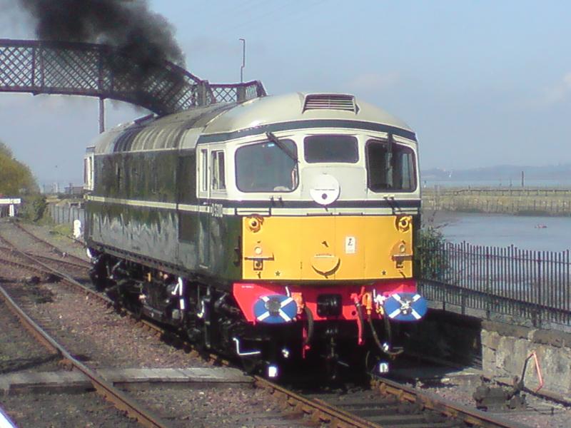 26010: 26010 clagging nicely at Bo'ness Photo of 26010