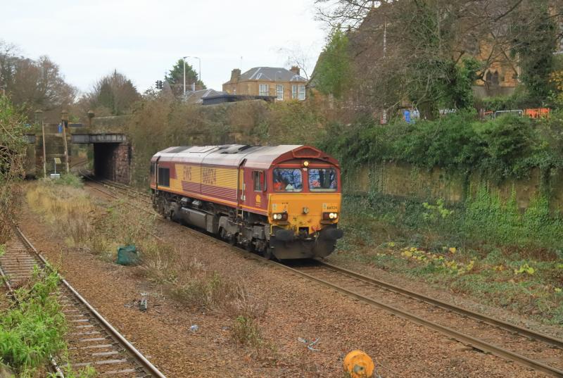 0Z01: 66024 on o0Z01 09.38 Millerhill to Millerhill via Haymarket & Prestonpans passing the site of Newington Station on 15/12/2023 Photo of 0Z01