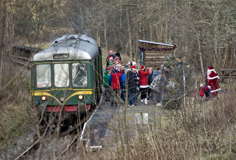 KDR SANTA SPECIAL 16.12.23 (7).jpg: BEST BOOK EARLY FOR THIS VERY POPULAR SERIES OF SPECIALS IF YOU WANT TO TRAVEL ON THEM IN 2024. Photo of KDR SANTA SPECIAL 16.12.23 (7).jpg
