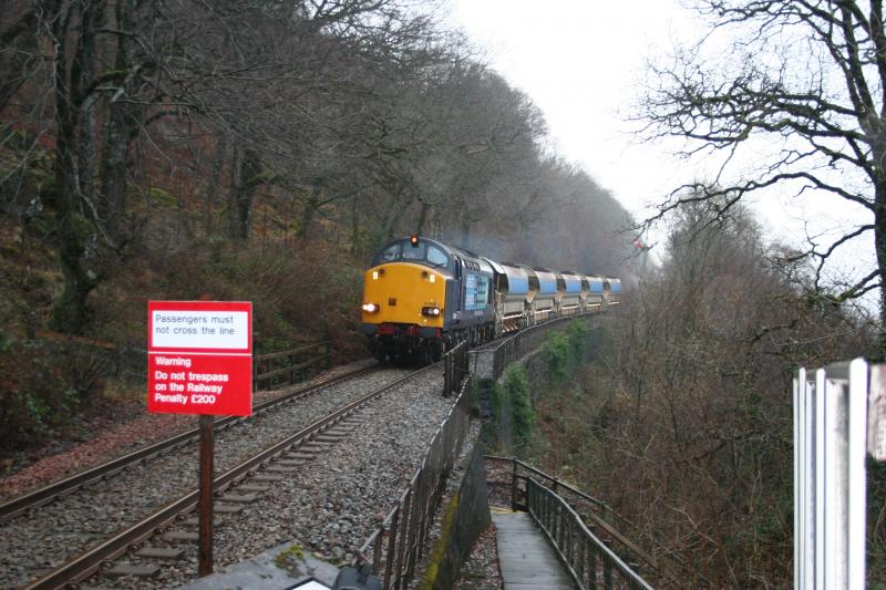 6K16 MILLERHILL-DALMALLY: 6K16 PASSES FALLS OF CRUACHAN EN route TO TAYNUILT Photo of 6K16 MILLERHILL-DALMALLY