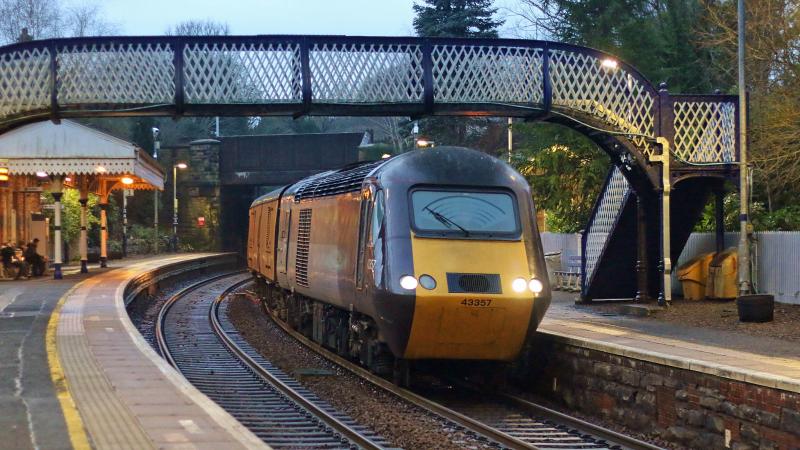 Photo of Former Cross-Country 43357 on test train