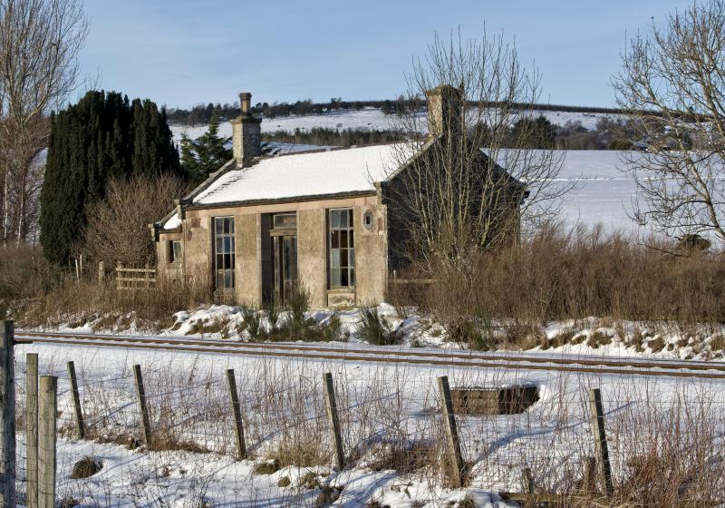 WARDHOUSE STN 19.1.24.jpg: LONG CLOSED WARDHOUSE ON THE ABERDEEN TO INVERNESS LINE Photo of WARDHOUSE STN 19.1.24.jpg