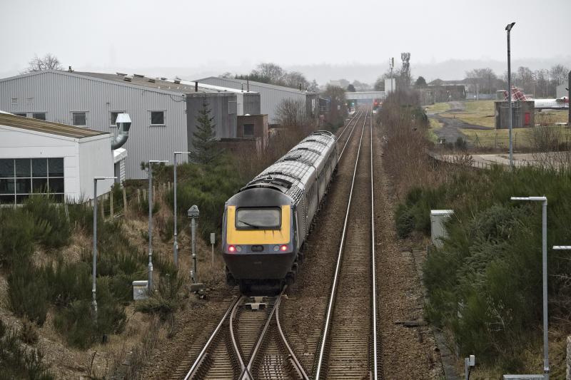 43127-175 APPROACHING DYCE 21.1.24.jpg: Photo of 43127-175 APPROACHING DYCE 21.1.24.jpg