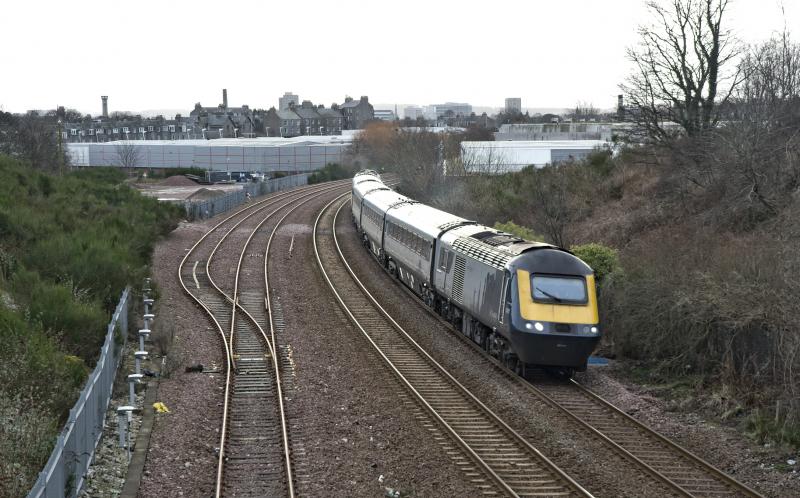 43141-021 KITTYBREWSTER NORTH 21.1.24.jpg: 13.00 ABDN-IS PASSING KITTYBREWSTER NORTH.
THE LINES ON THE LEFT ARE THE TOP END OF THE WATERLOO BRANCH. Photo of 43141-021 KITTYBREWSTER NORTH 21.1.24.jpg