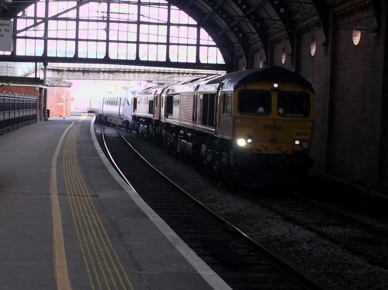 Photo of 66728 at Darlington