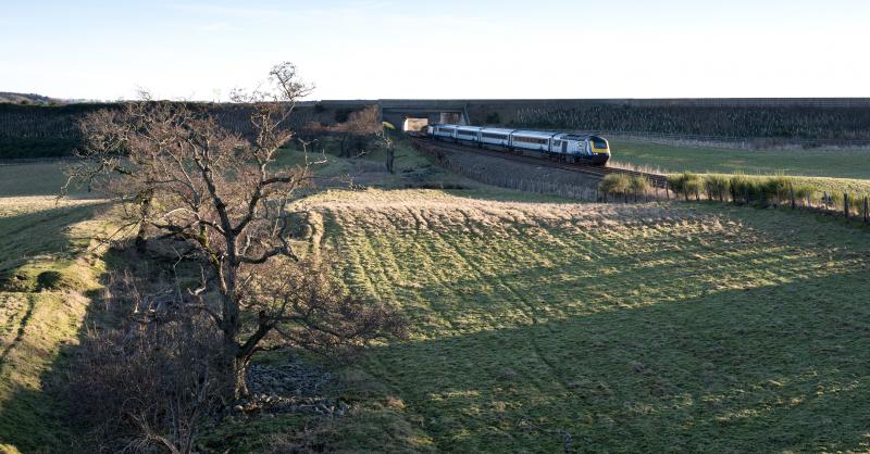 43175-141 DYCE 15.1.25.jpg: JUST NORTH OF DYCE,THE LOW WINTER LIGHT SHOWS UP THE BED OF THE ABERDEENSHIRE CANAL ON THE LEFT AS THE 13.41 FROM ABERDEEN HEADS FOR INVERNESS. Photo of 43175-141 DYCE 15.1.25.jpg
