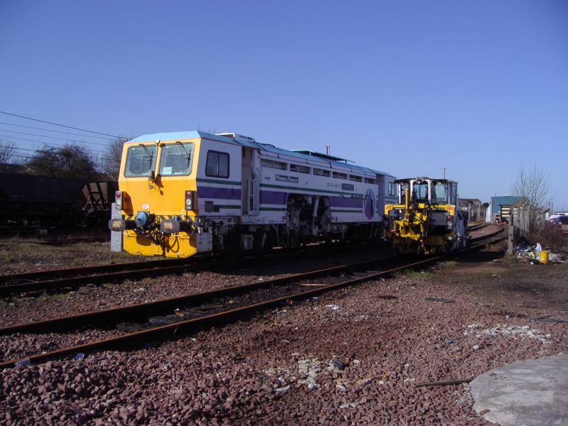 08 Tamper stabled at Rutherglen OTP Depot: 73915 Plasser & Theurer 08-16/4x4C-RT tamper stabled at Rutherglen OTP Depot (17.03.08) Photo of 08 Tamper stabled at Rutherglen OTP Depot
