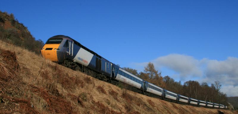 Inverness - LKX 10 03 09 passing Dunkeld: Seen passing Dunkeld the Inverness - LKX
43320 leading 43239 on rear. Photo of Inverness - LKX 10 03 09 passing Dunkeld