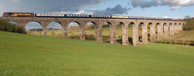 Dalrymple Viaduct: 67004 and 67030 on Dalrymple Viaduct with 1Z24 on 12th April 09 Photo of Dalrymple Viaduct