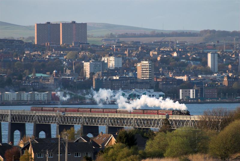 Tay Bridge: 45407, with the Dundee - Edinburgh leg of the Great Britain II tour, crosses the Tay Bridge. 12 April 2009 Photo of Tay Bridge