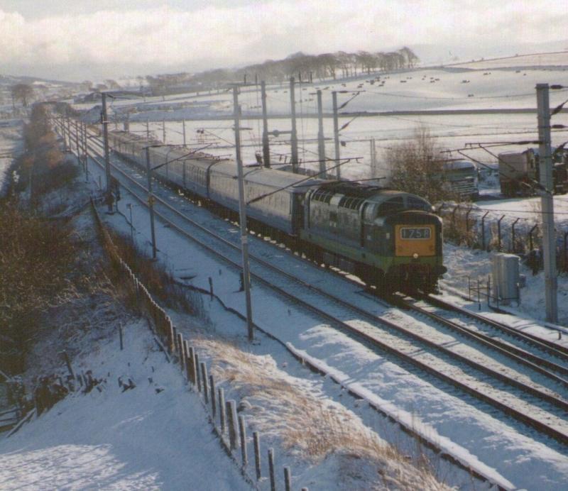 A Winter Treat !: D 9009 Alycidon approaches Strawfrank Junction Carstairs, taking the Edinburgh line. Photo of A Winter Treat !
