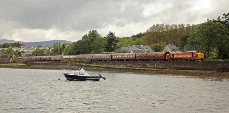 37670/401 approach Corpach: Photo of 37670/401 approach Corpach