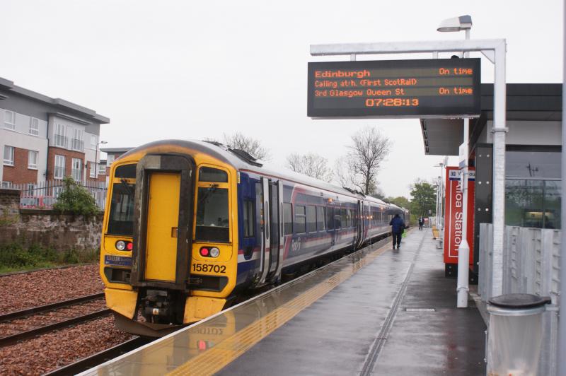first direct alloa edinburgh: First direct train from Alloa to Edinburgh since the line closed over forty years ago. Photo of first direct alloa edinburgh