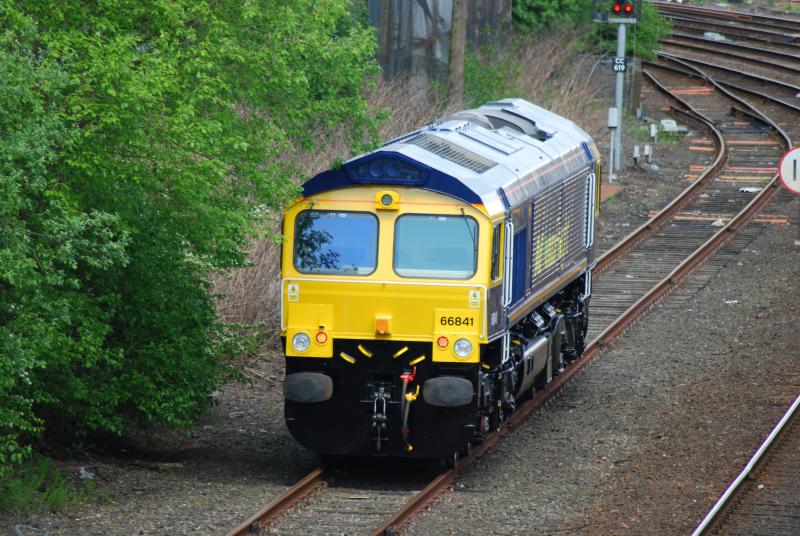 66841 Awaits the road from ZH: Waiting for the all clear to join the network after works attention including, re-branding, re-numbering & Change of Operating Company Photo of 66841 Awaits the road from ZH