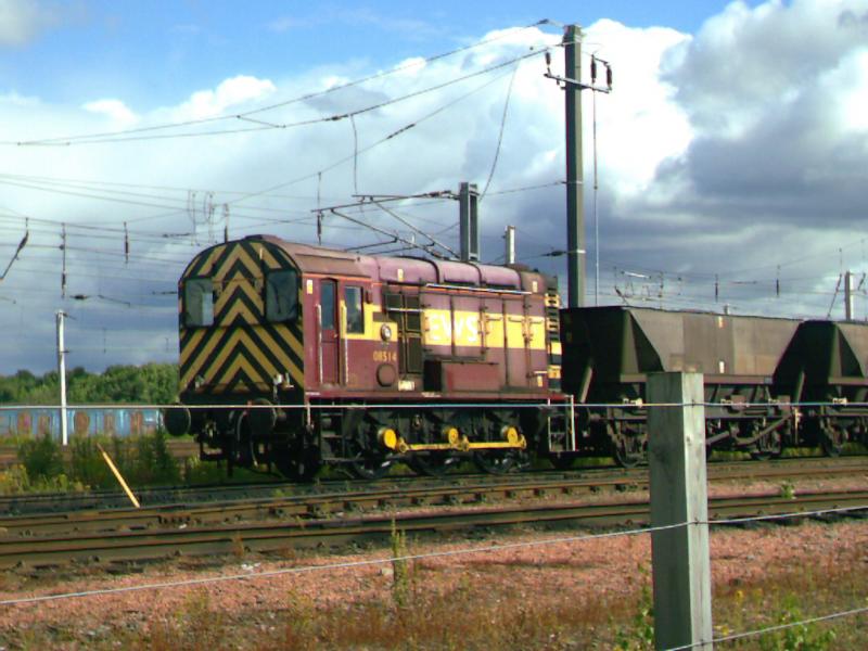 mossend shunter: 08514 shunts around mossend in january 2009 Photo of mossend shunter