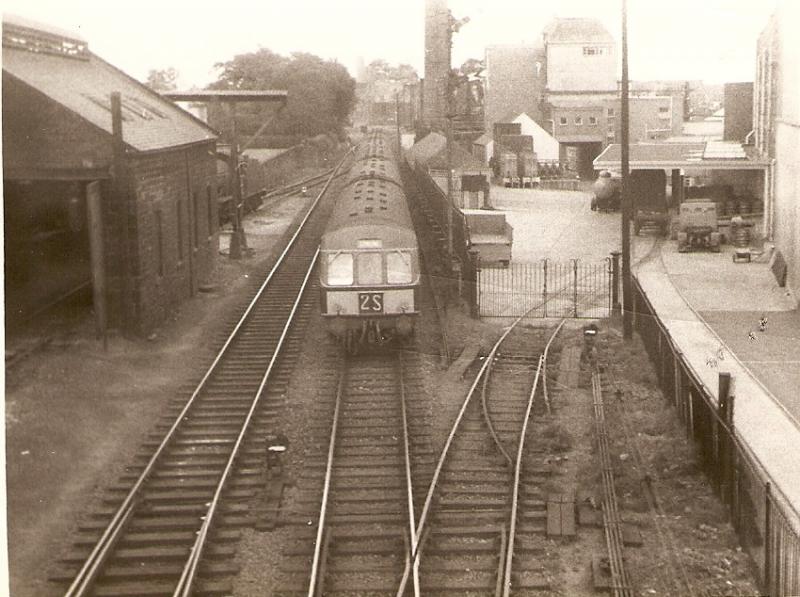 Photo of dmu at old alloa