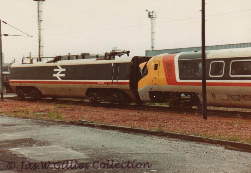 APT Power Car & Drivers End At Shields: APT Driving Coach with no bogies & Power Car (Sc 49006) Sit on Shields Depot.
Date not recorded (1983?) Photo of APT Power Car & Drivers End At Shields