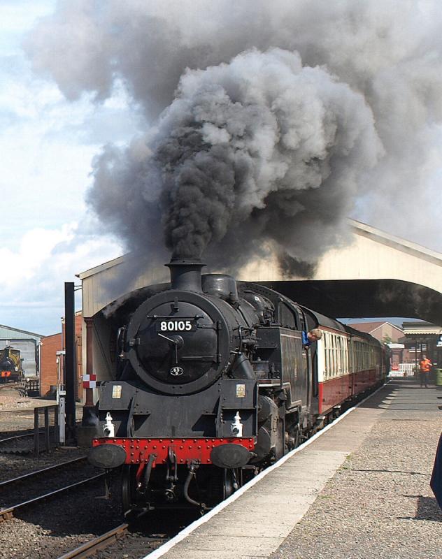 SRPS Photoshoot. 19/06/09: A spirited start from the platform at Bo'ness from 80105. Photo of SRPS Photoshoot. 19/06/09