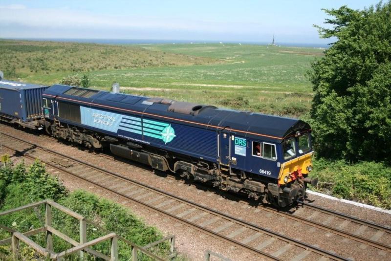 66419 : Departing Inverness 24/6 4N47 Inverness-Grangemouth. Photo of 66419