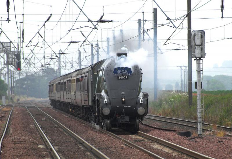 60009 approaching Drem: 60009 heads 1Z41, the Photo of 60009 approaching Drem