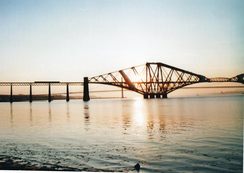 170 on forth bridge: Lets hope this is third time lucky for posting Photo of 170 on forth bridge
