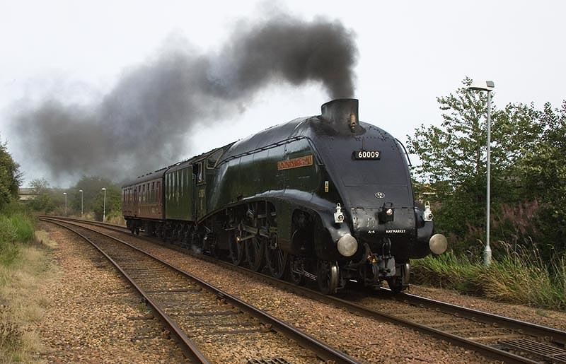 60009 at Thornton: Number Nine hurries through Glenrothes with Thornton Station on the afternoon of Saturday 22nd August en route to Bo'ness. Photo of 60009 at Thornton