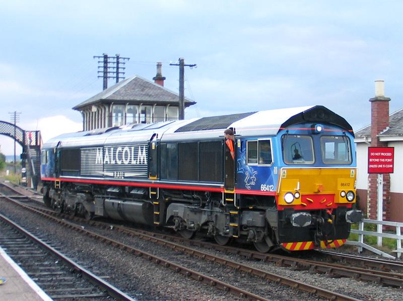 66412 Malcolm Rail arrives Boness Diesel Gala 2009-08-29: 66412 Malcolm Rail arrives at the Bo'ness Diesel Gala Saturday 2009-08-29 Photo of 66412 Malcolm Rail arrives Boness Diesel Gala 2009-08-29