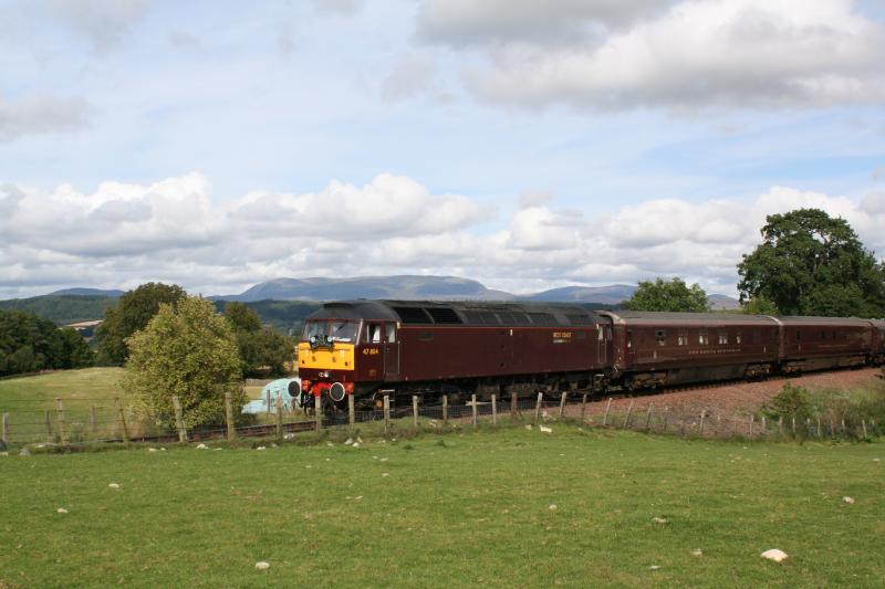 1H81 0845 Kyle of Lochalsh Carrbridge: Royal Scotsman approaching Muir of Ord Wed 2/9. It was dry and sunny even the top of Ben Wyvis could be seen so a welcome break from cutting the grass. Photo of 1H81 0845 Kyle of Lochalsh Carrbridge