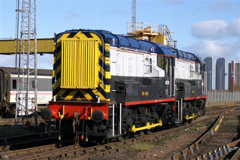 08730+08568: 08730 and 08568 in the yard at Glasgow Works 28-02-06 Photo class47man Photo of 08730+08568