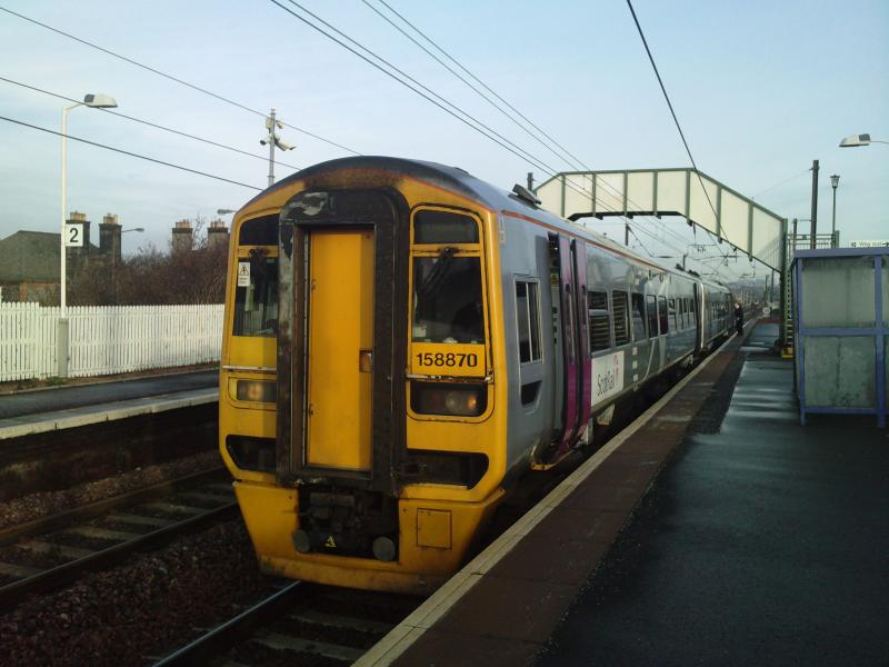 158870 at Slateford: 158870 sits at Slateford while working a West Calder service, marking the start of regular 158 usage on the Shotts line! Photo of 158870 at Slateford