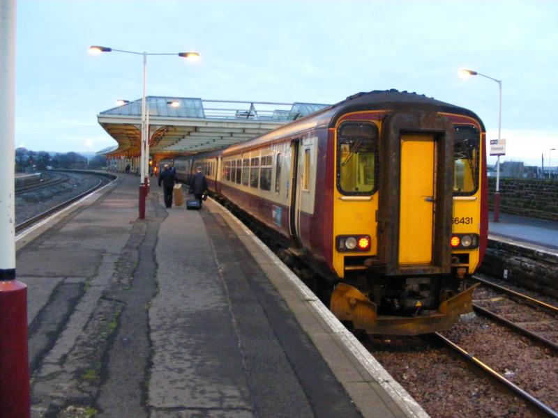 156431 at Kilmarnock: 156431 waits to leave for Glasgow Central on 11th December, 2007 Photo of 156431 at Kilmarnock