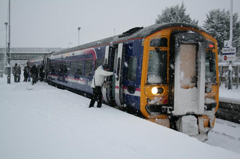 Winters Scene Muir of Ord: 158716 1110 Tain-Inverness picking up a few Xmas Shoppers. Seasons Greetings to all from the North. Photo of Winters Scene Muir of Ord
