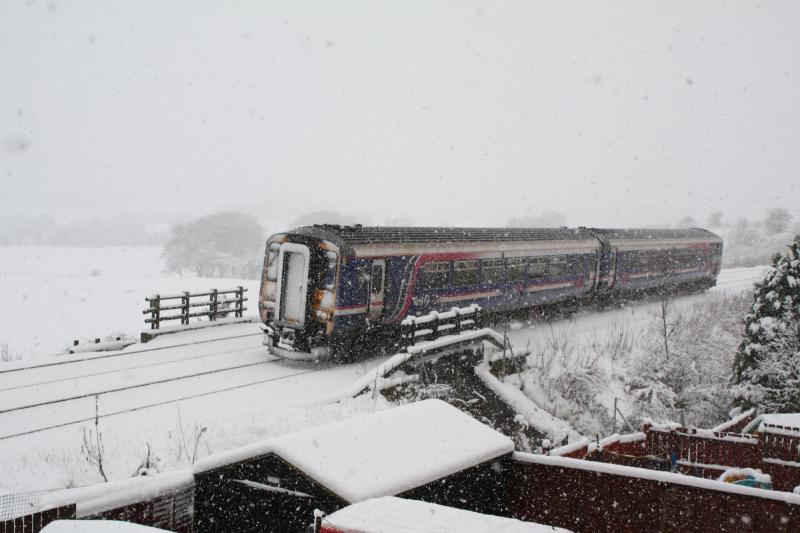 156XXX: 156xxx 11.55 Approaching Shotts from Glasgow central during a boxing day blizzard 2009. Photo of 156XXX