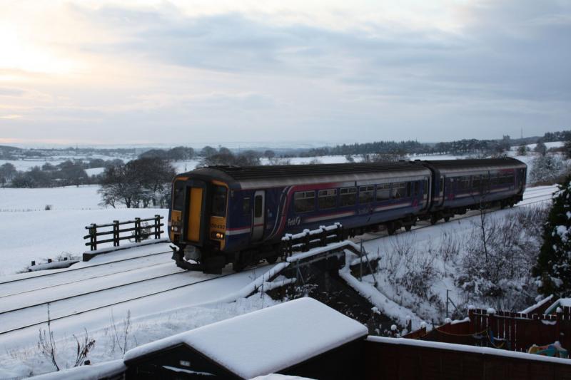 156492 : 156492 14.55 Approaching Shotts from Glasgow central Boxing day 2009 Photo of 156492