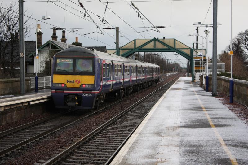322 485 at Prestonpans 2 jan 2010: Photo of 322 485 at Prestonpans 2 jan 2010