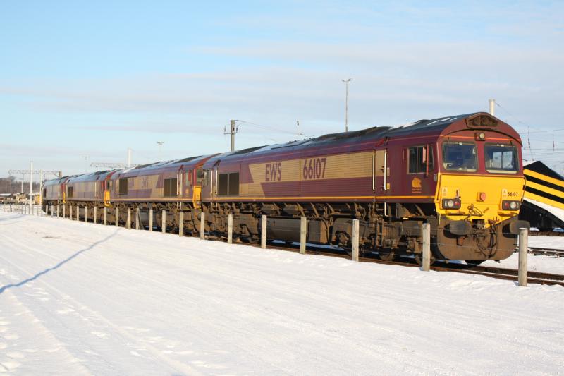 4x66s: 66107,66114,66110 & 66091 sitting at mossend 3/1/2010 Photo of 4x66s