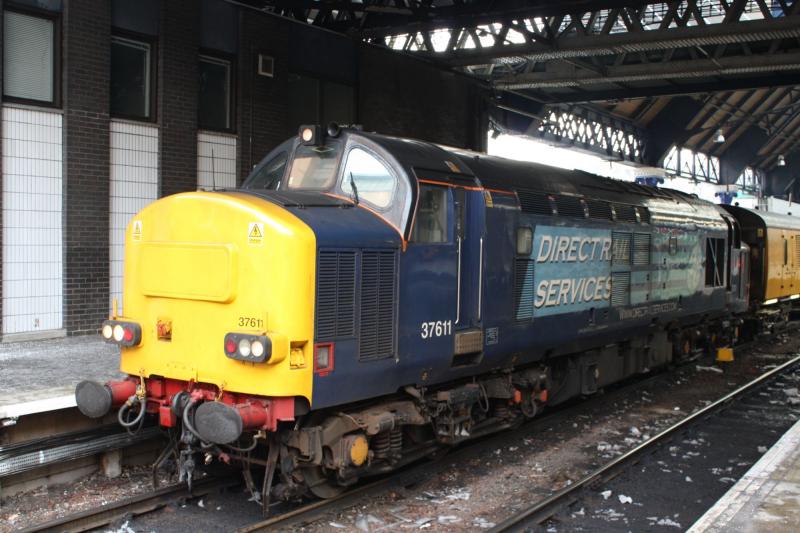 37611: 37611 Measurement train 1Q10 sitting at Queen street station 4/1/2010 Photo of 37611