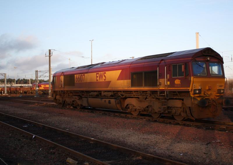 66107: 66107 Sitting at Mossend yard 15:17 17/1/10 Photo of 66107