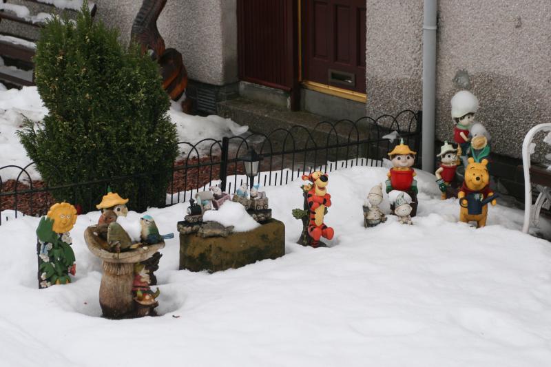 Incident at Blair Atholl: Rail enthusuasts look on bemused as train comes to grief in snow on 12 January 2010 Photo of Incident at Blair Atholl