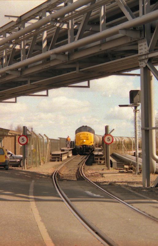 37893 at the BP terminal with the Last Bishopbriggs.jpg: 37893 at the BP terminal with the Last Bishopbriggs.jpg Photo of 37893 at the BP terminal with the Last Bishopbriggs.jpg