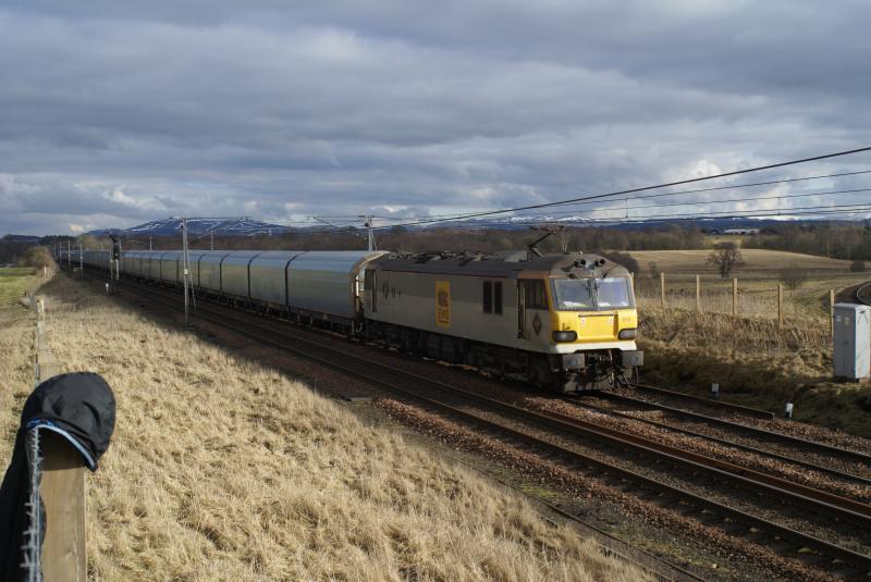 another angle of 4z39: Photo of another angle of 4z39