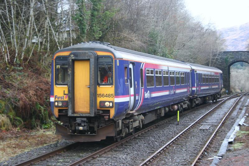 Wrong line at dalmally: 156 485 runs wrong loop at dalmally working 1Y24 OBAN -QUEEN ST Photo of Wrong line at dalmally