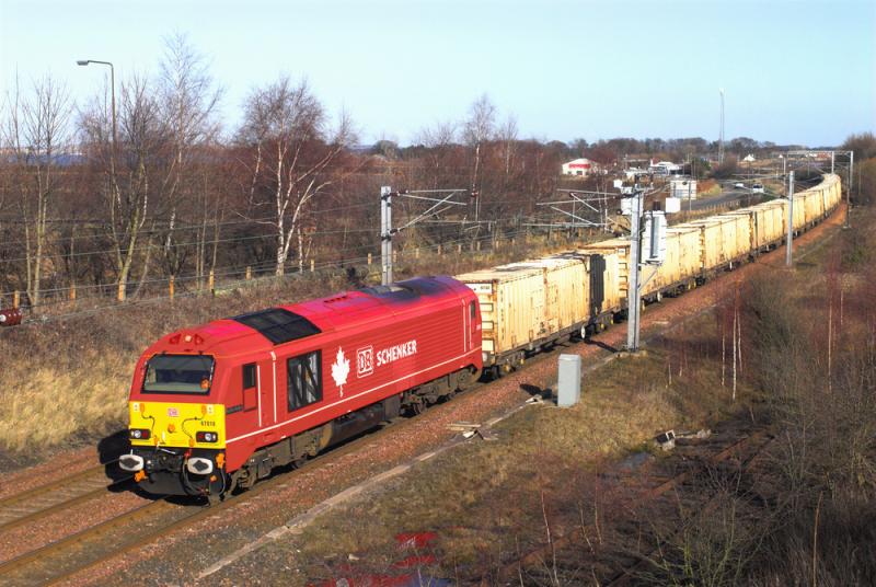 67018 on the Bins - 2: 67018 passing Blindwells on the empty bins returning to Powderhall (6B46). 01/03/2010 Photo of 67018 on the Bins - 2