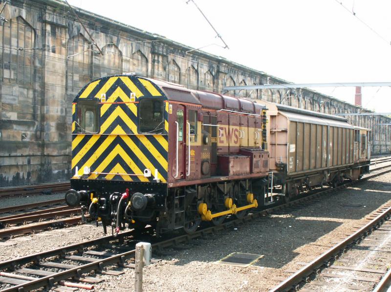 08866.JPG: 08866 Stabled in Carlisle station Photo of 08866.JPG