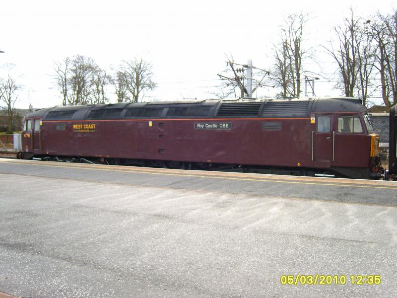 1Z55 5th March 2010: Carstairs, and on the rear 47786 Roy Castle OBE. Photo of 1Z55 5th March 2010